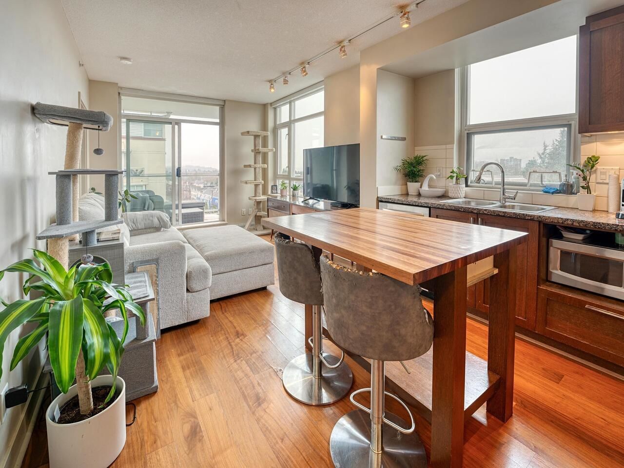Image of home for listing MLS® R2983555