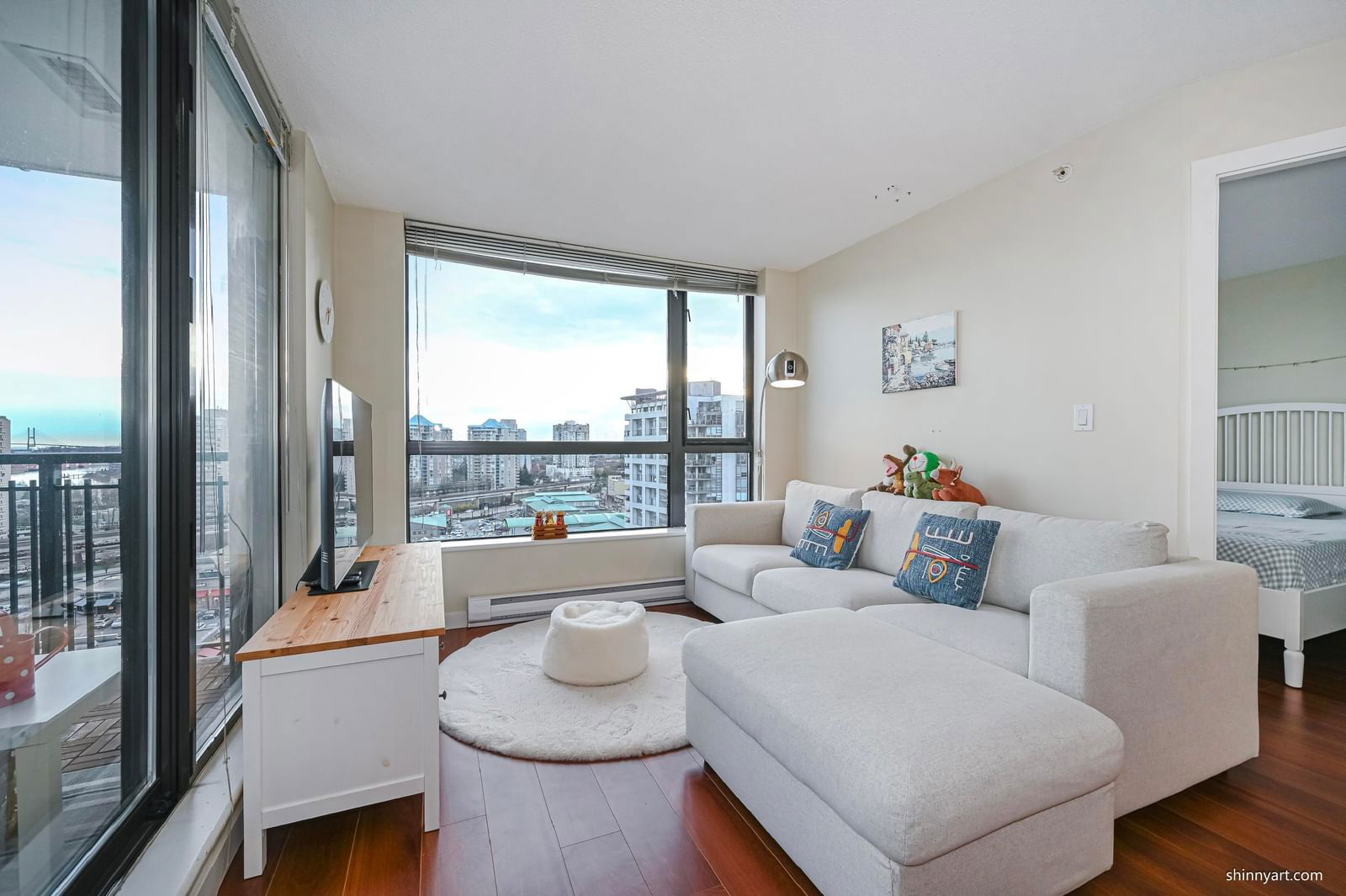 Image of home for listing MLS® R2983559