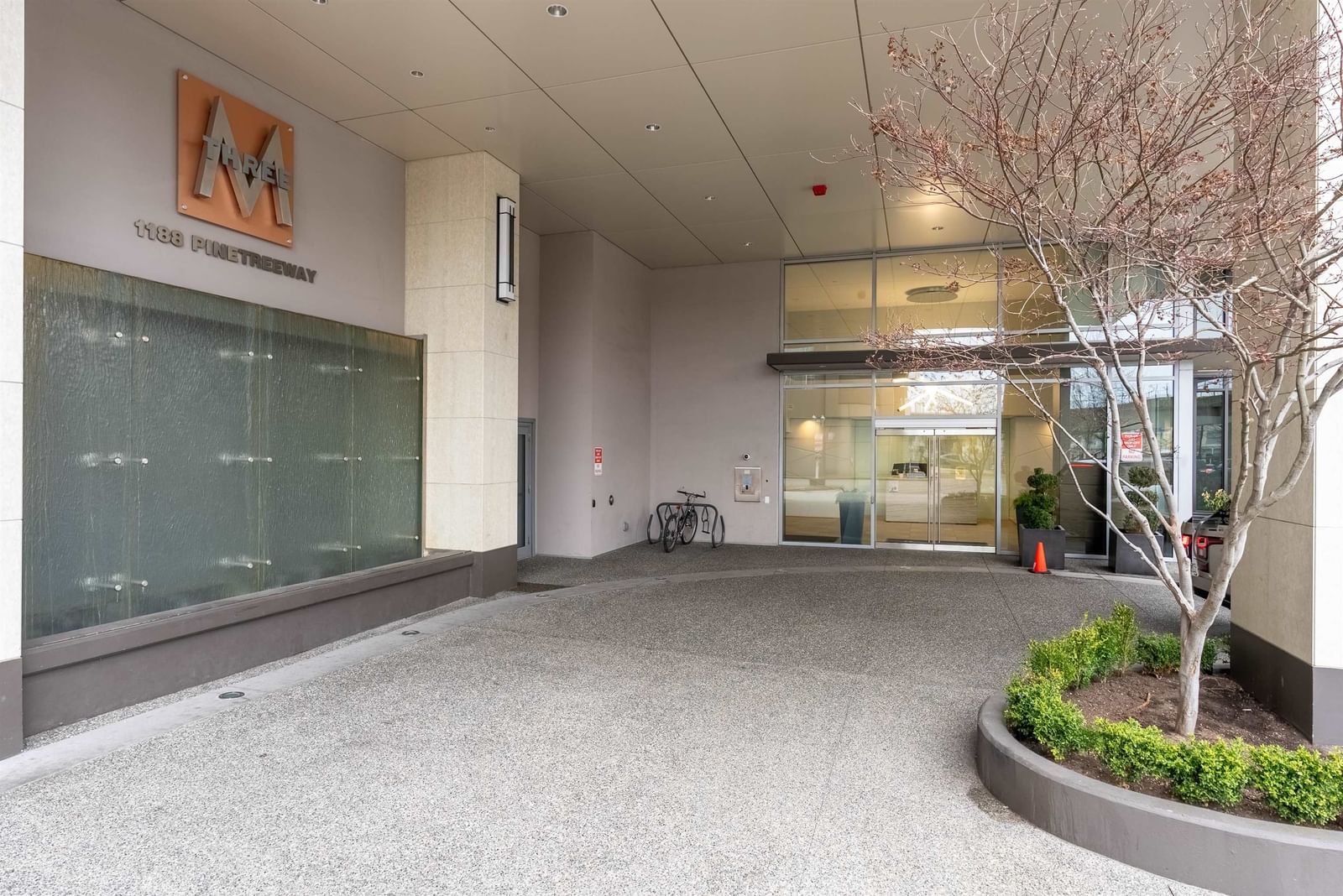 Listing Image 29