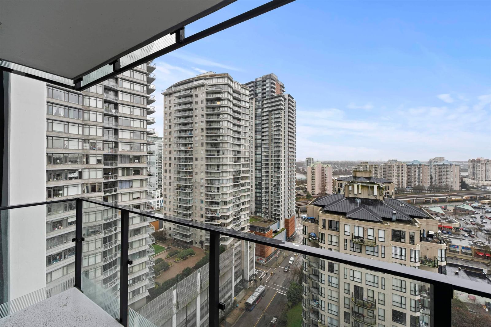 Listing Image 21