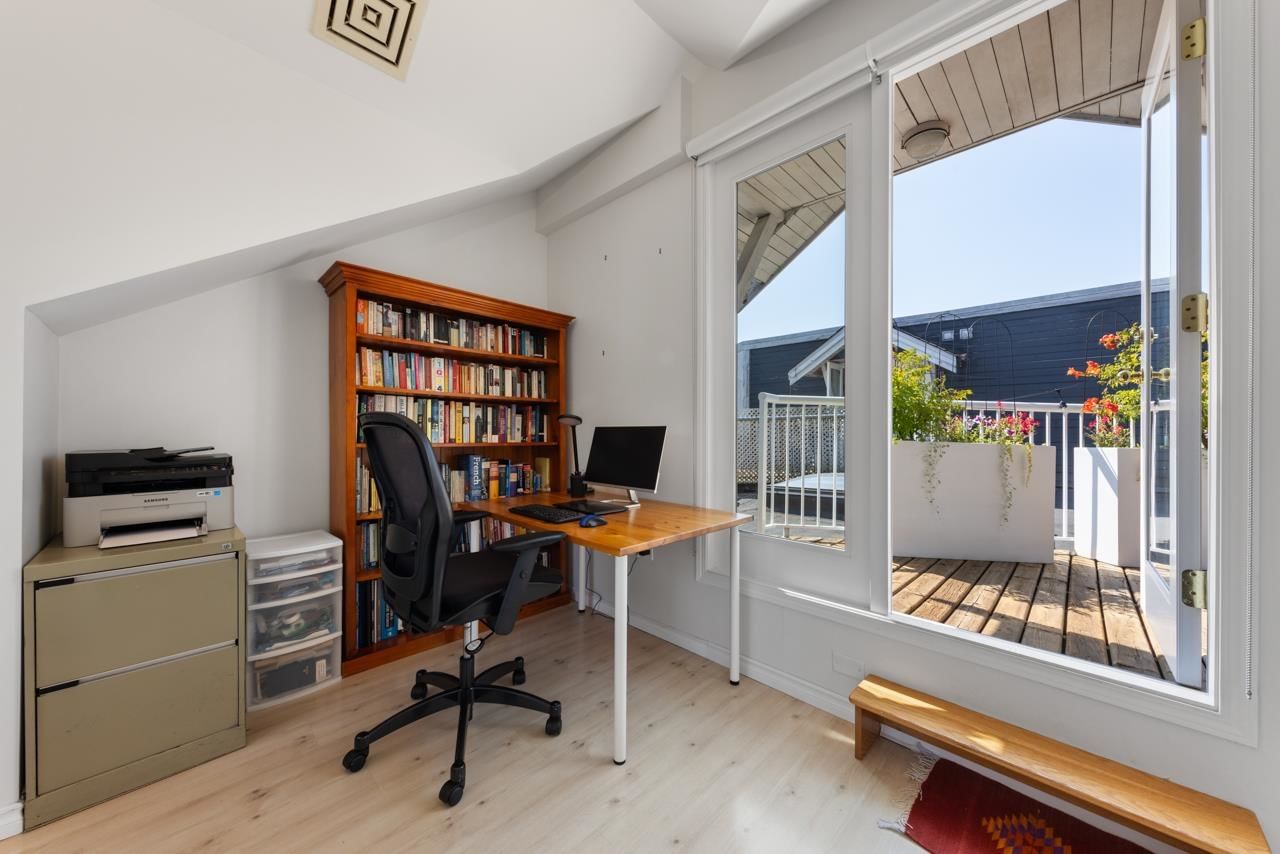 Listing Image 23