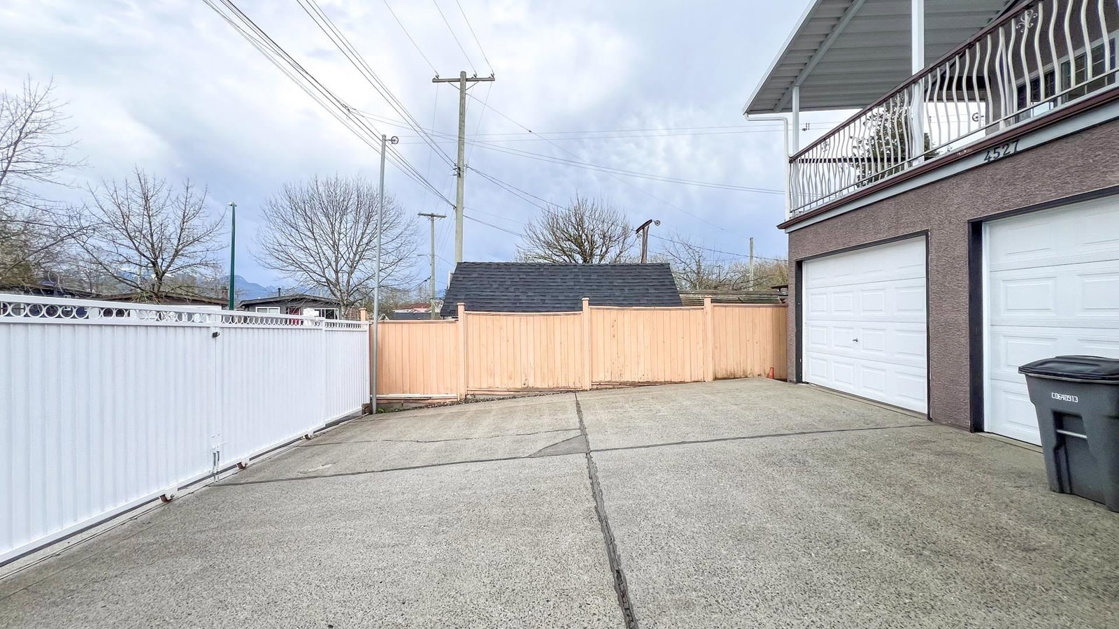 Listing Image 35