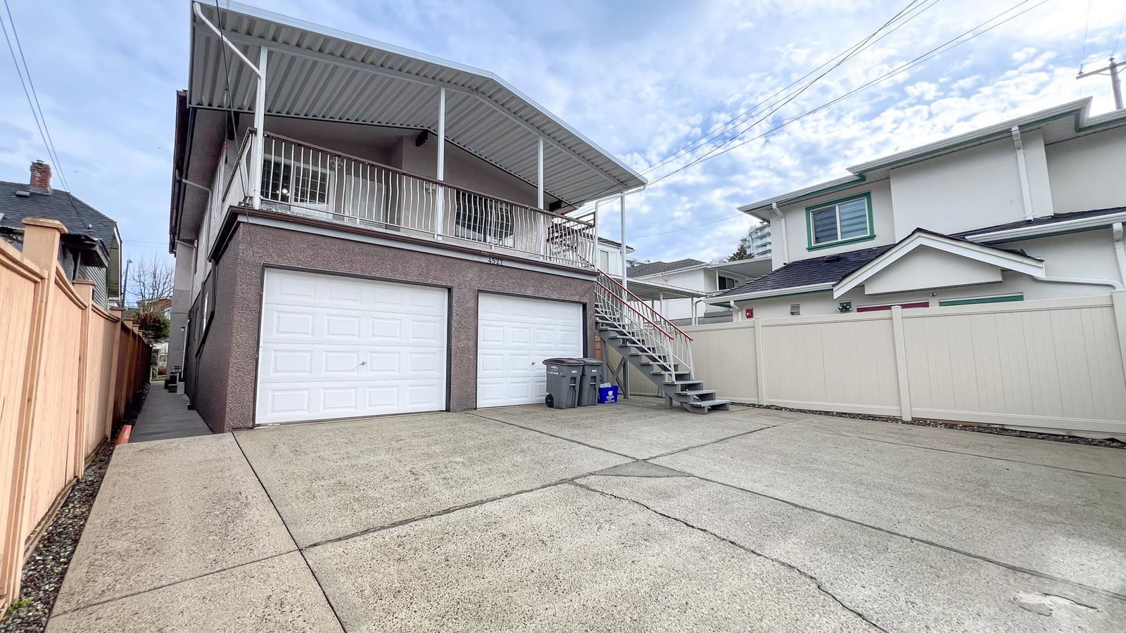 Listing Image 38