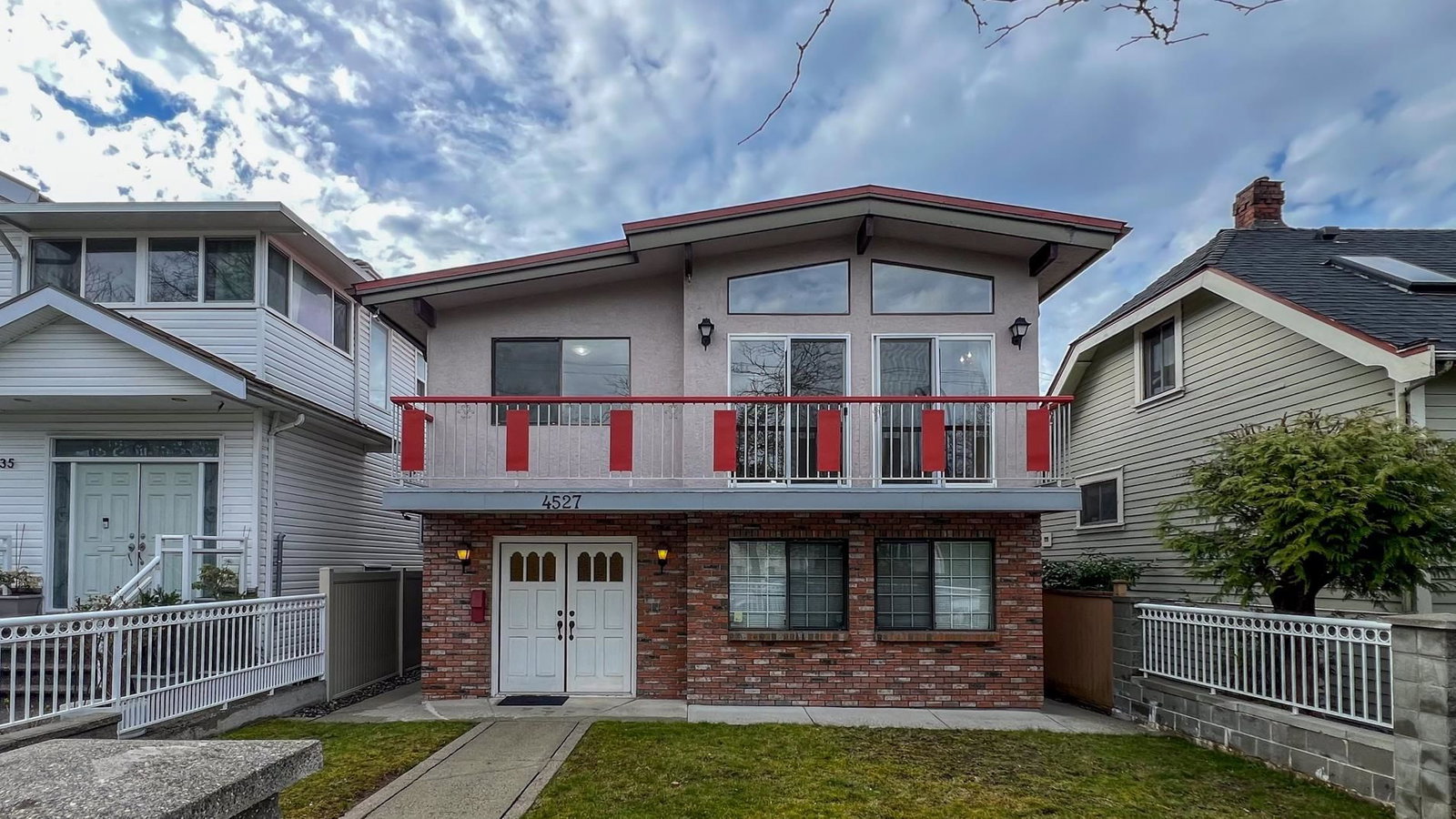 Listing Image 8