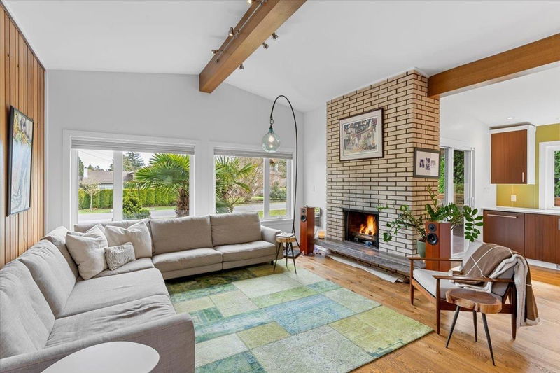 879 52a Street, Delta, British Columbia