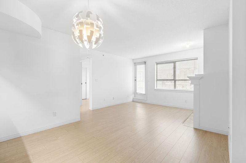 6611 Cooney Road #603, Richmond, British Columbia