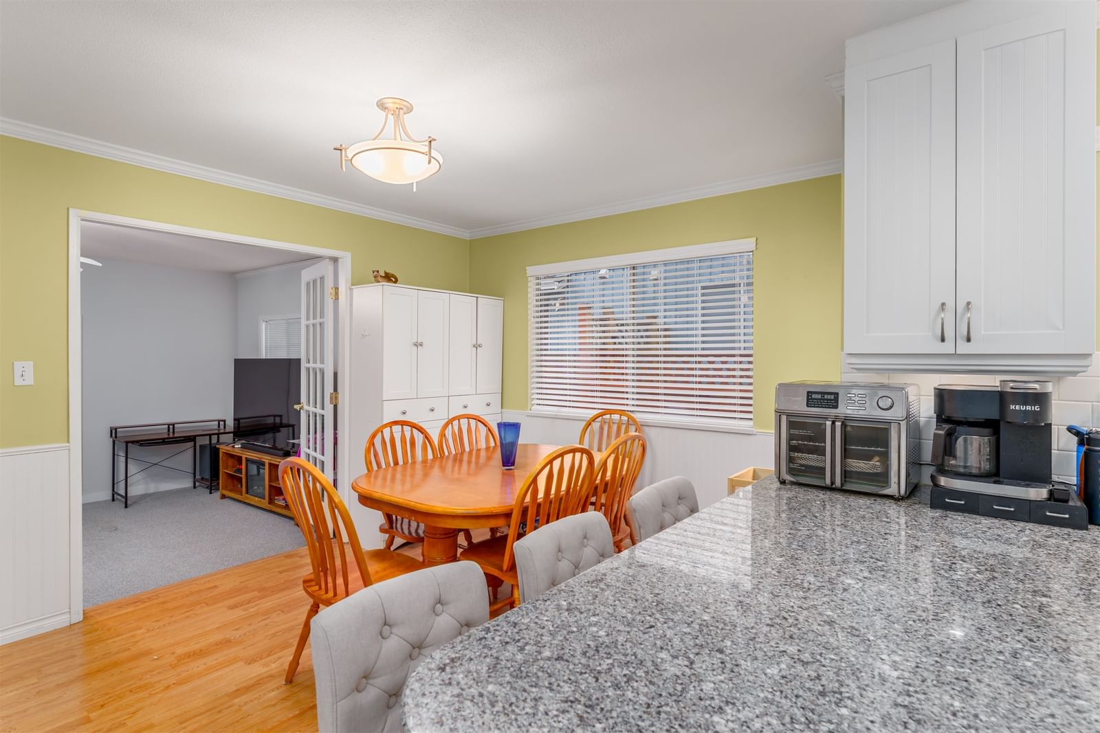 Listing Image 15