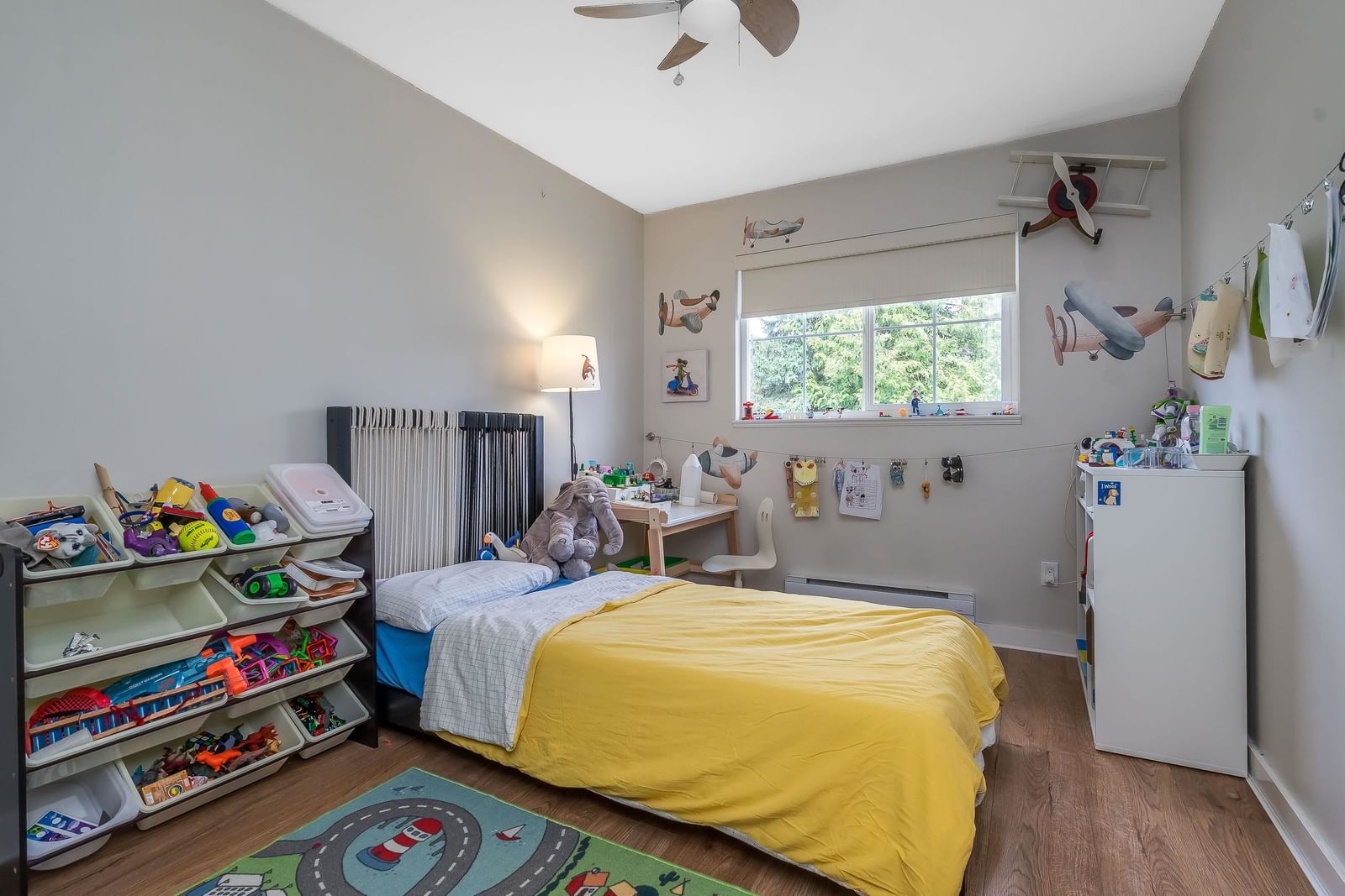 Listing Image 19