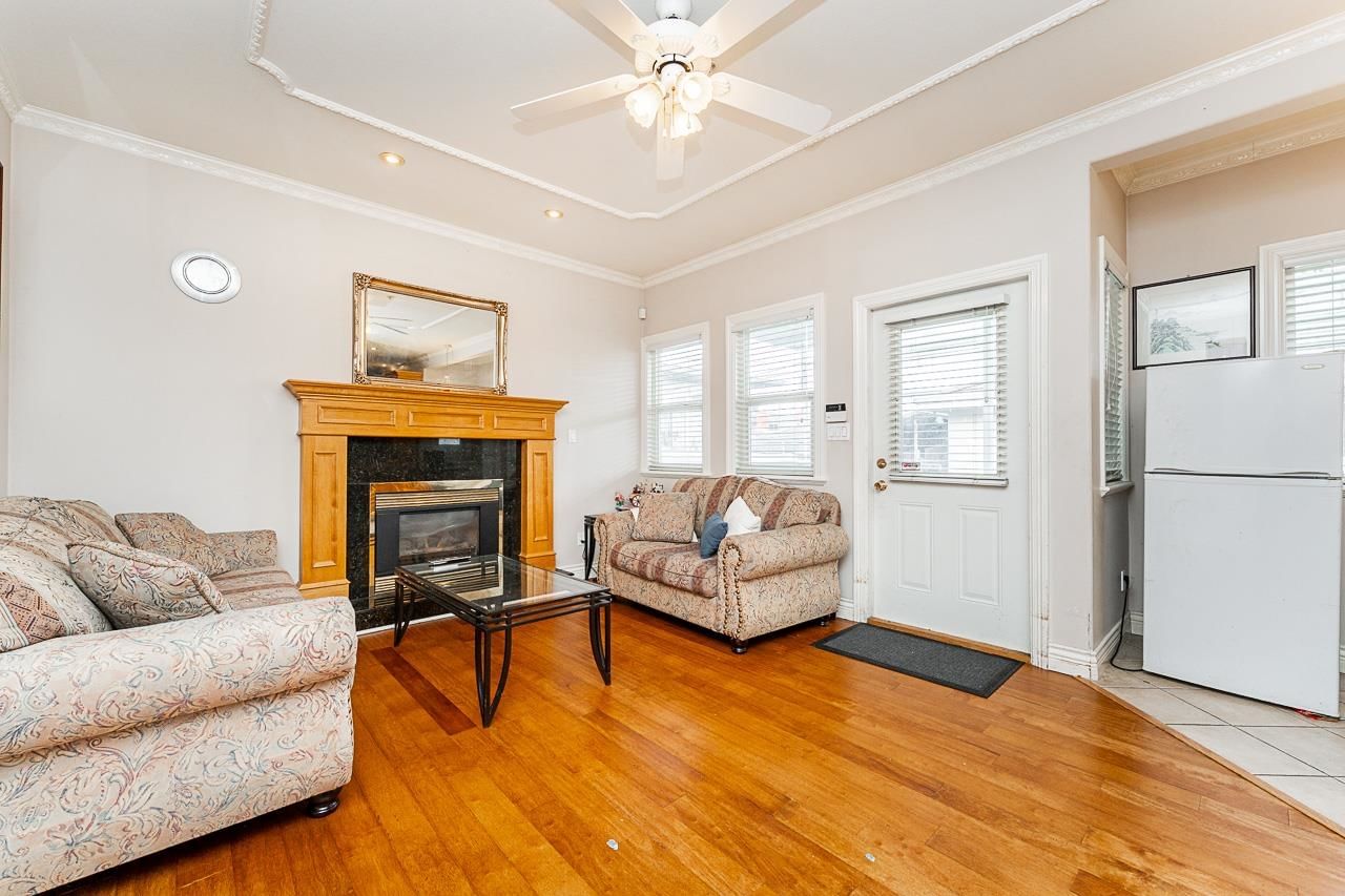 Listing Image 15