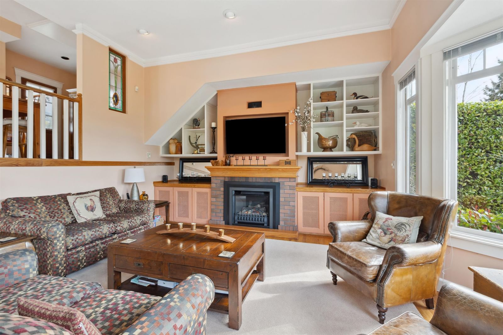 Listing Image 6