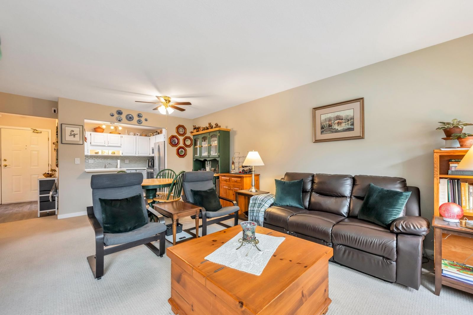 Listing Image 13