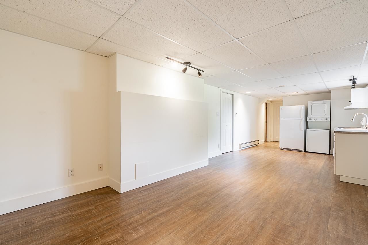 Listing Image 27