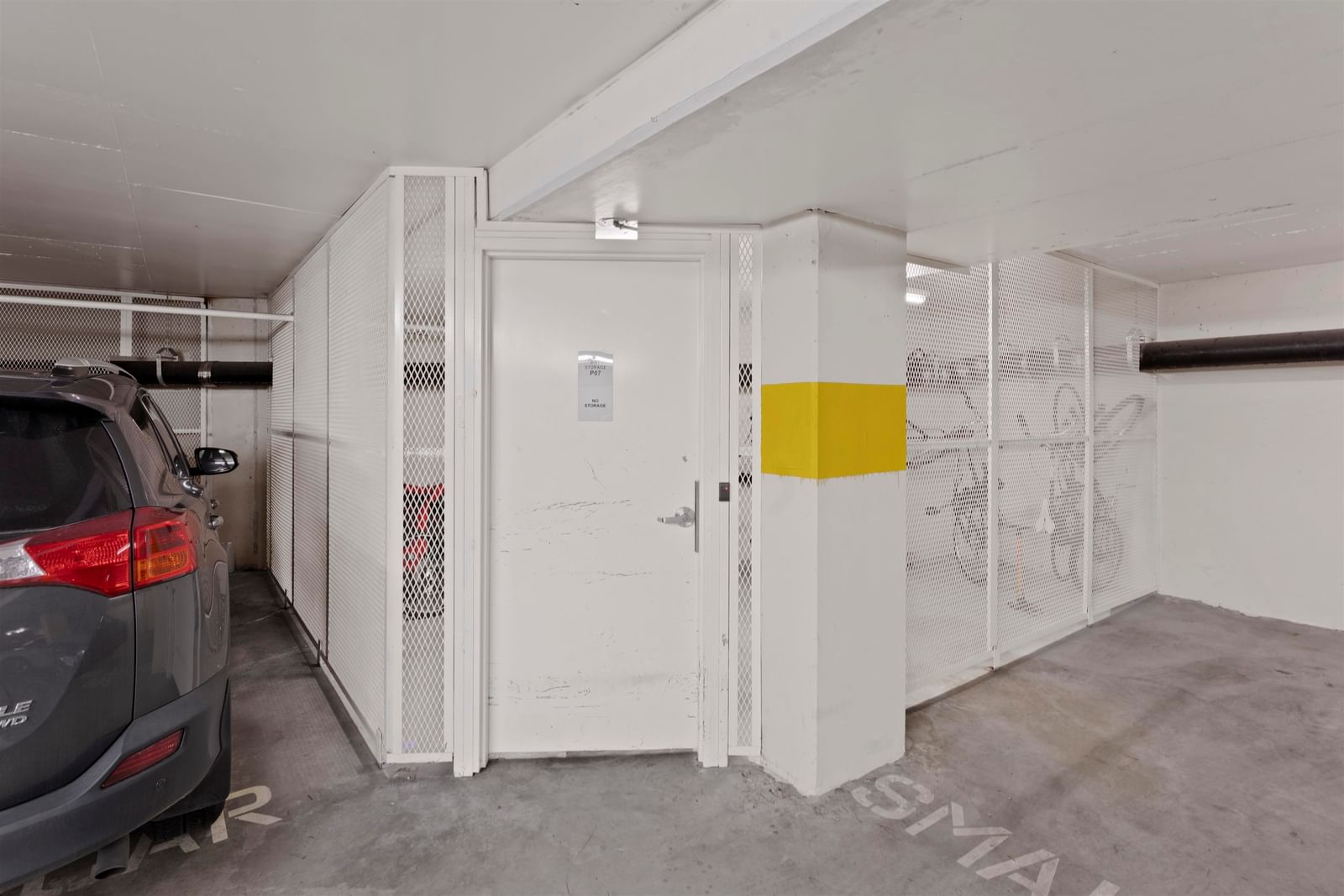 Listing Image 21