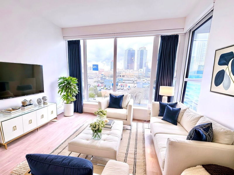4711 Hazel Street #403, Burnaby, British Columbia