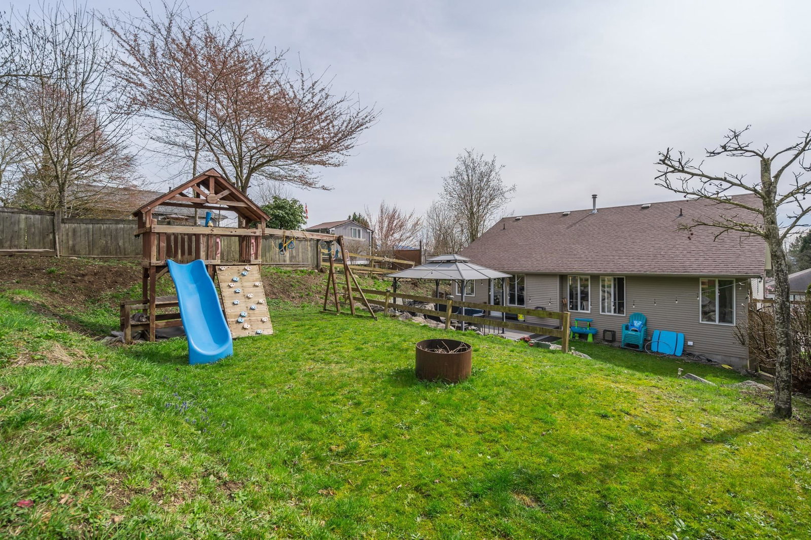 Listing Image 39