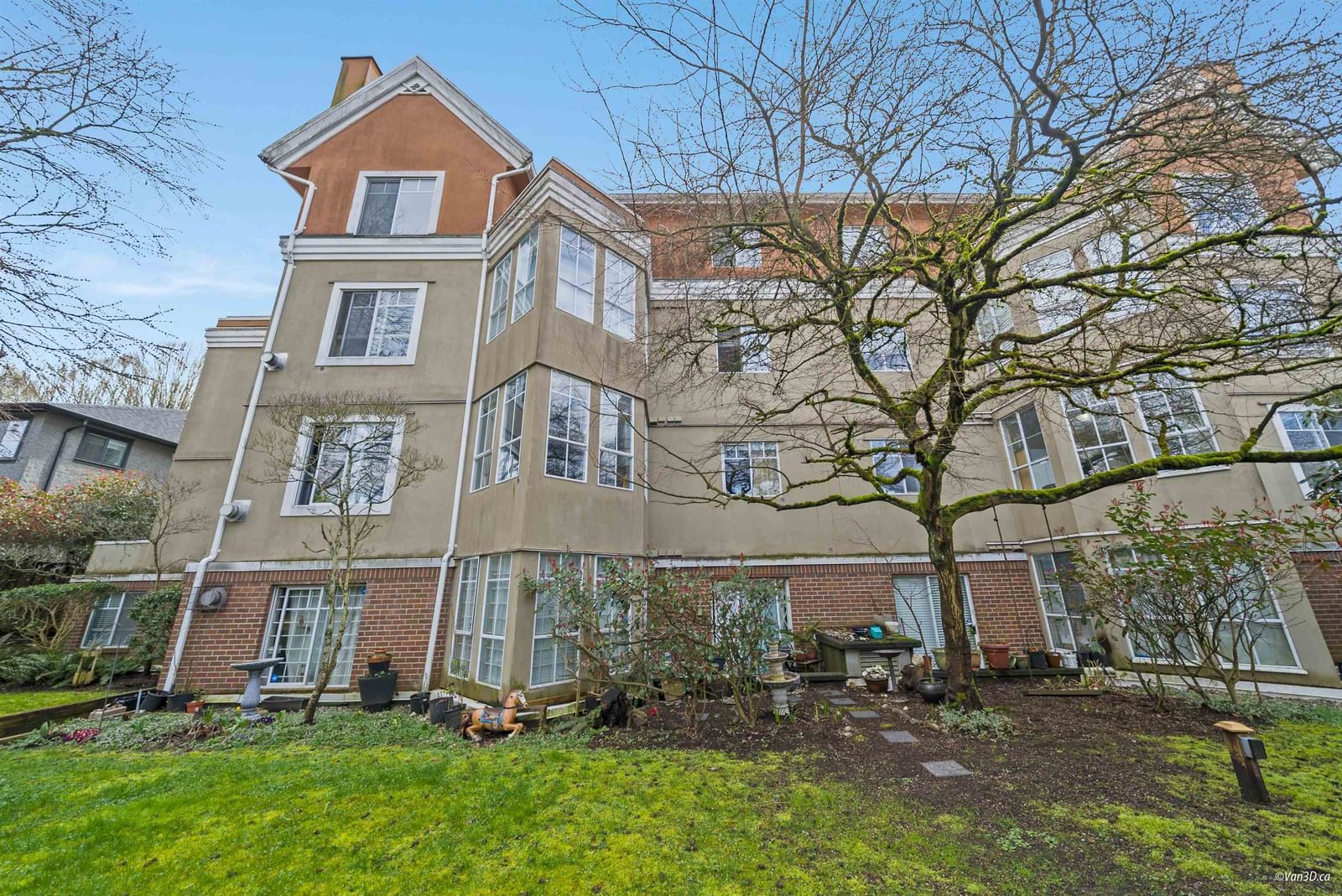 Listing Image 16