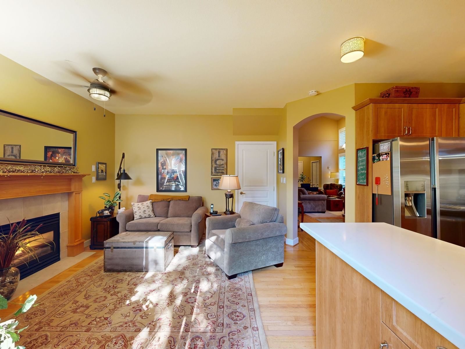 Listing Image 11