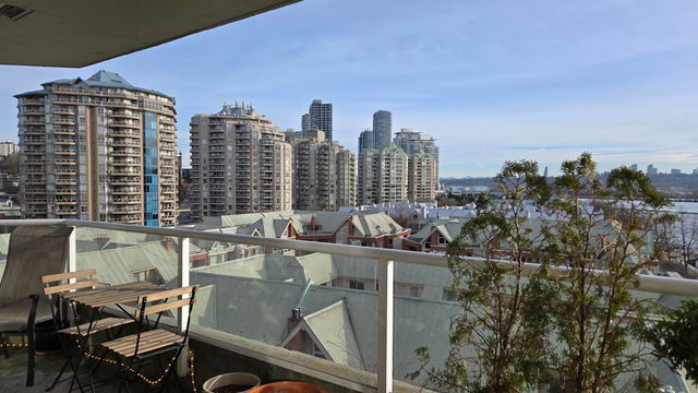 903 - 1250 Quayside Drive