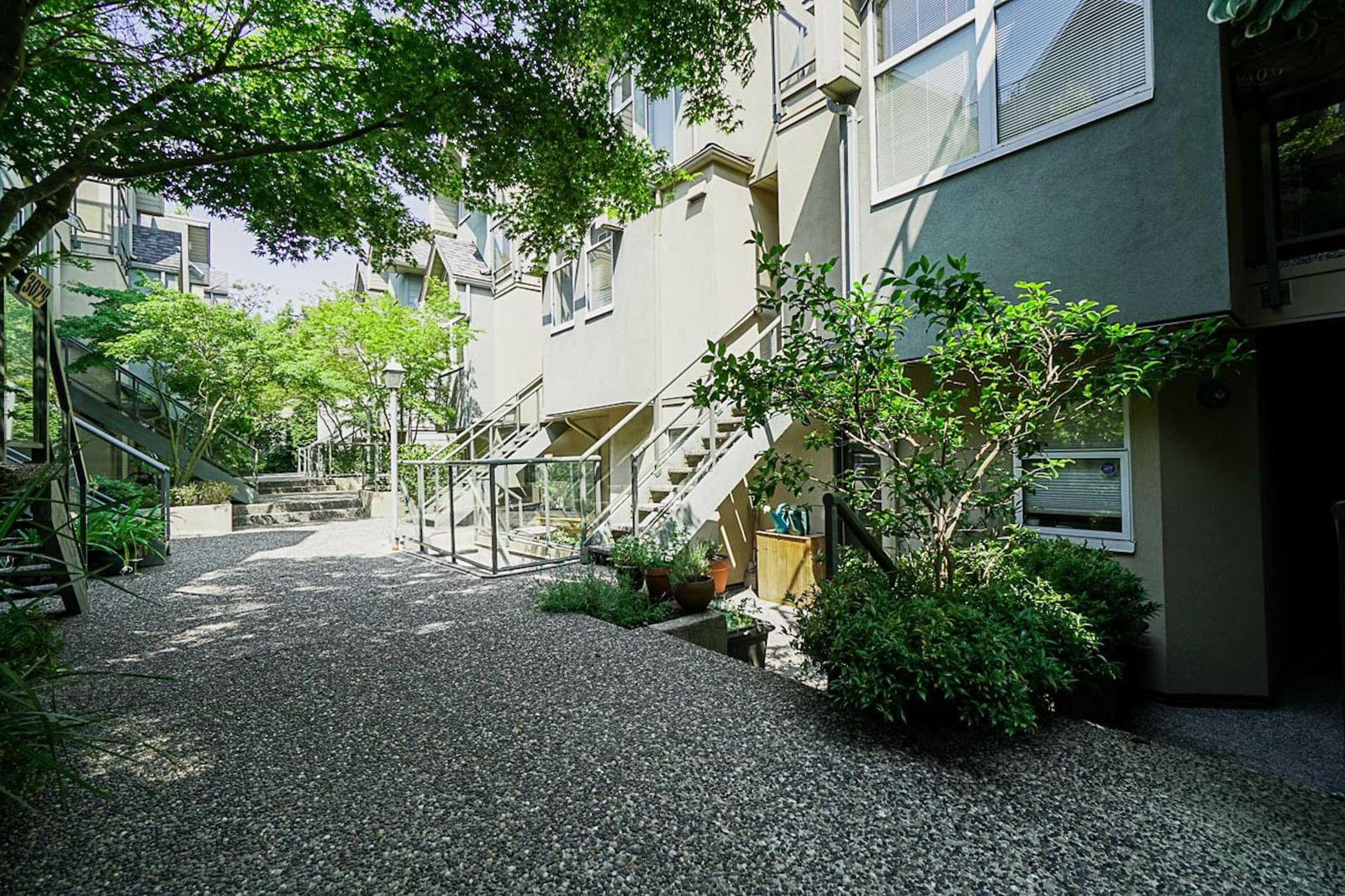 Listing Image 26