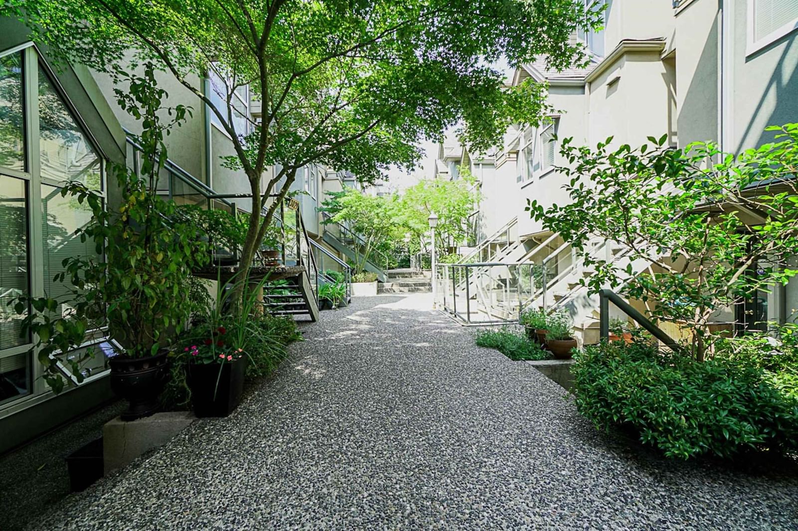 Listing Image 27