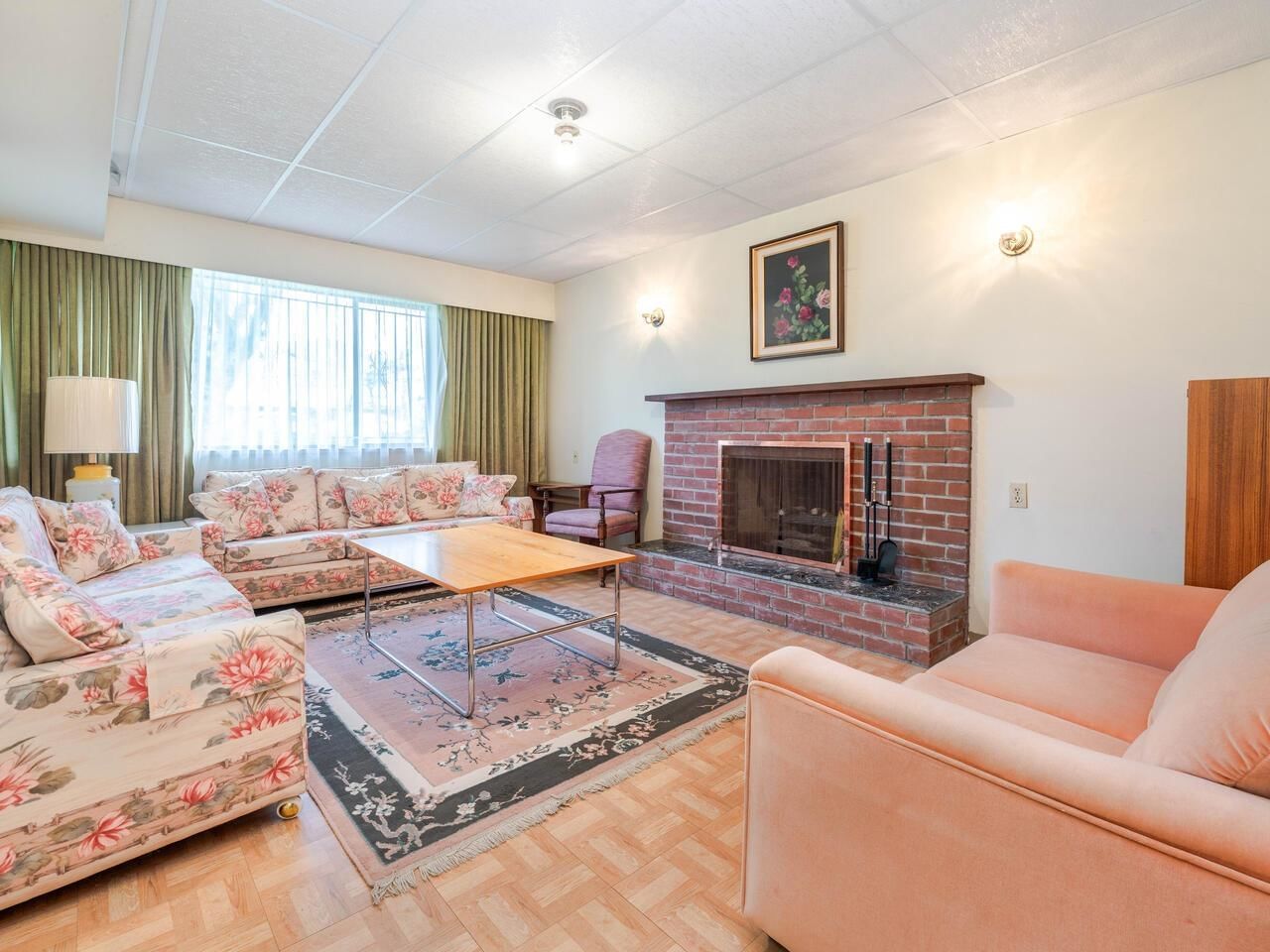 Listing Image 19