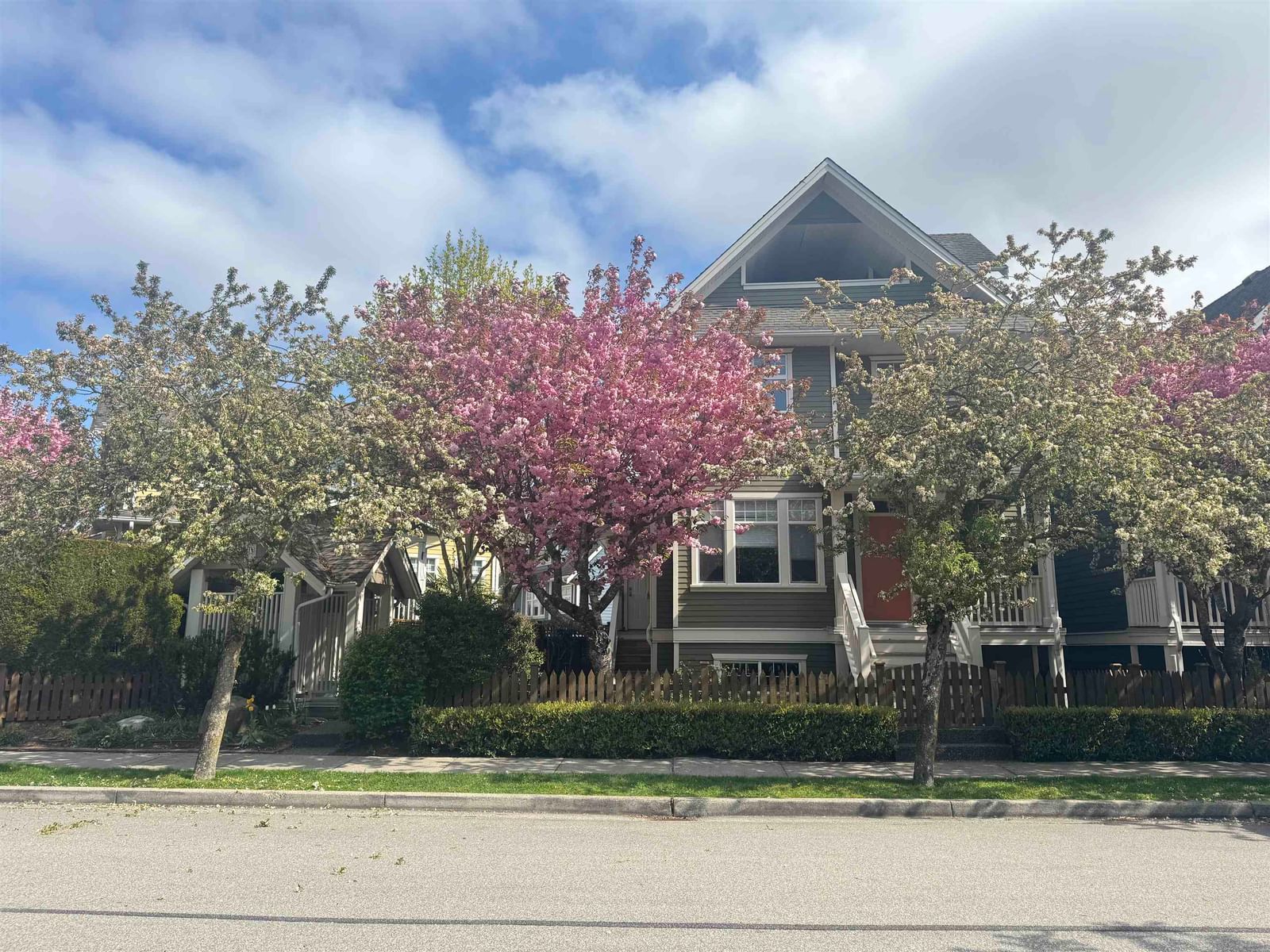 Listing Image 34