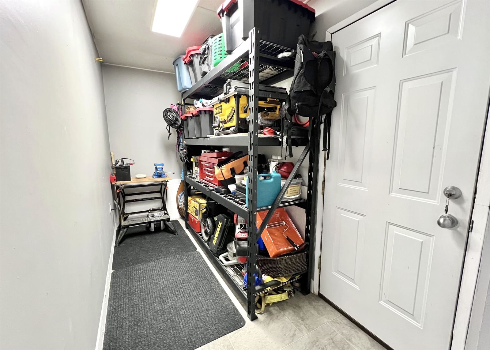 Listing Image 24