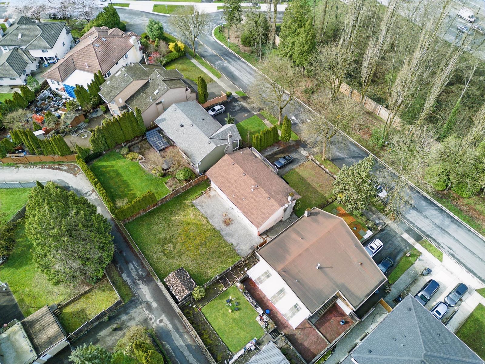Listing Image 18