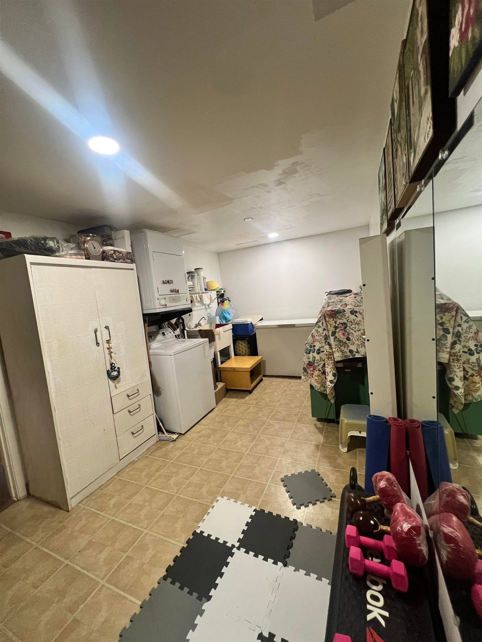 Listing Image 33