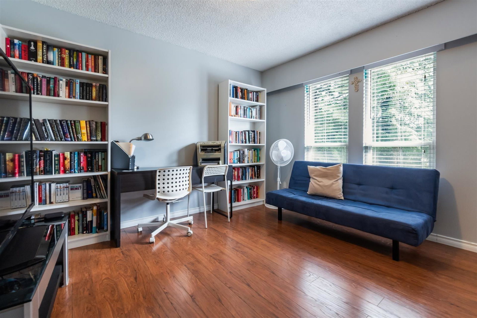 Listing Image 15