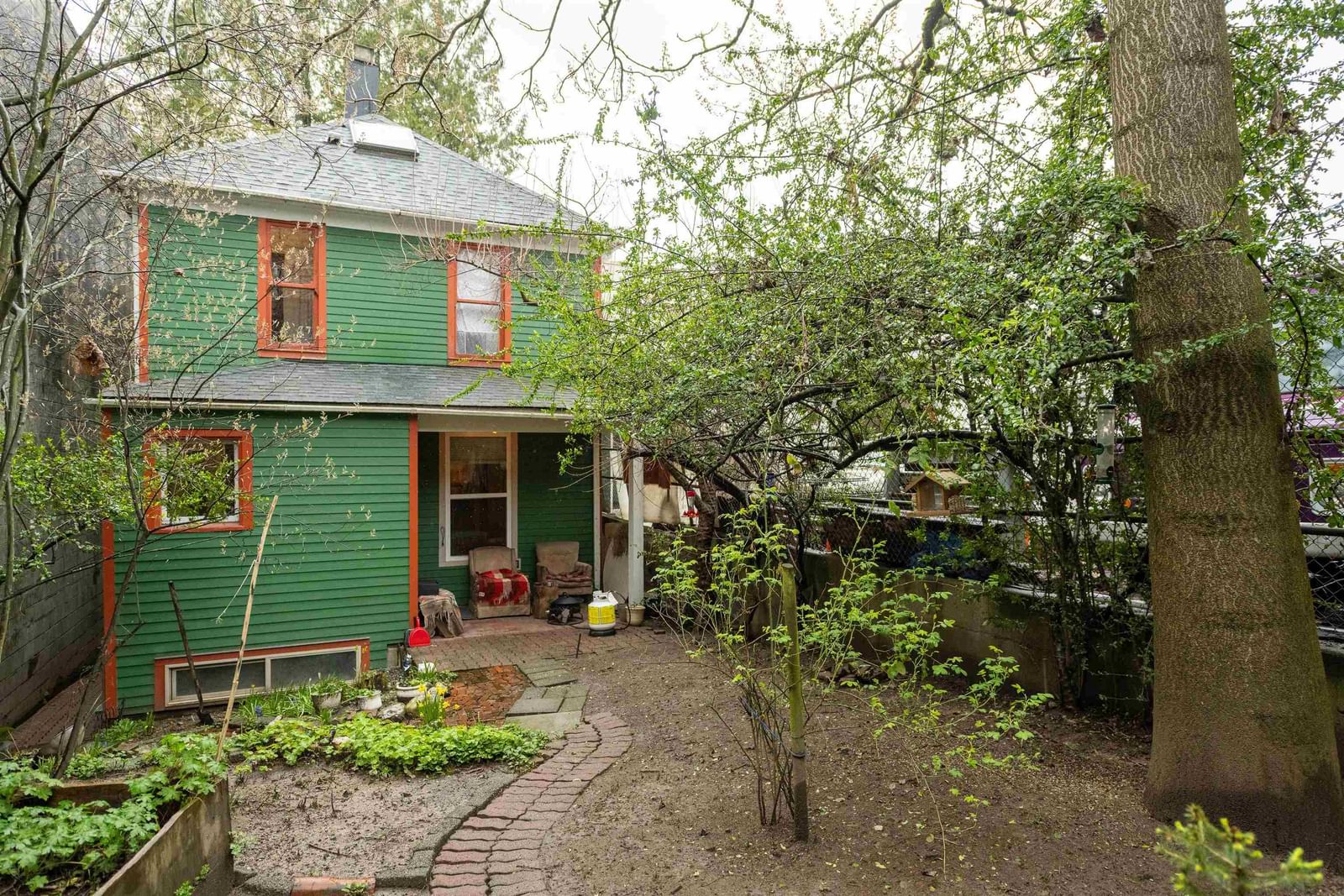 Listing Image 24