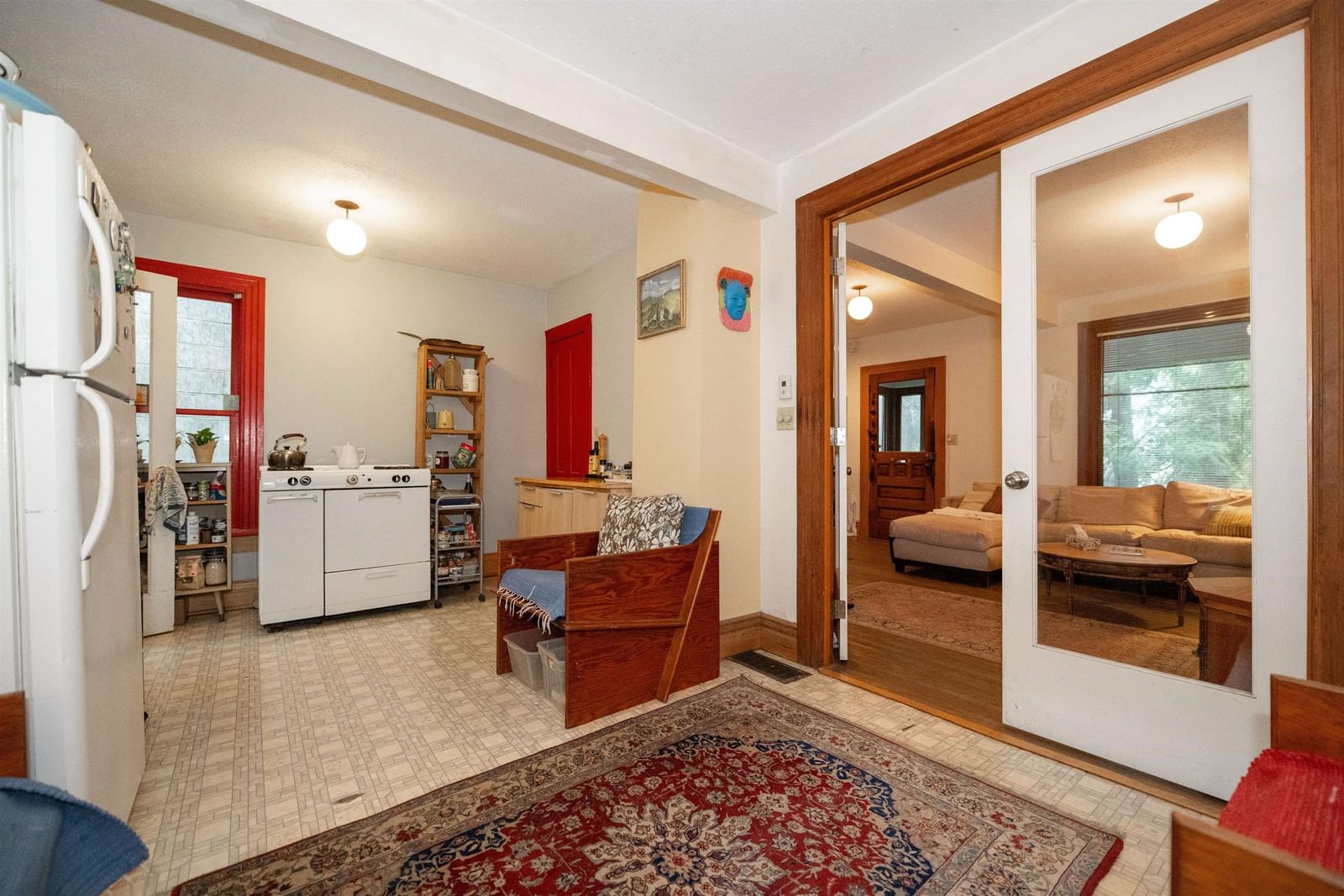 Listing Image 9