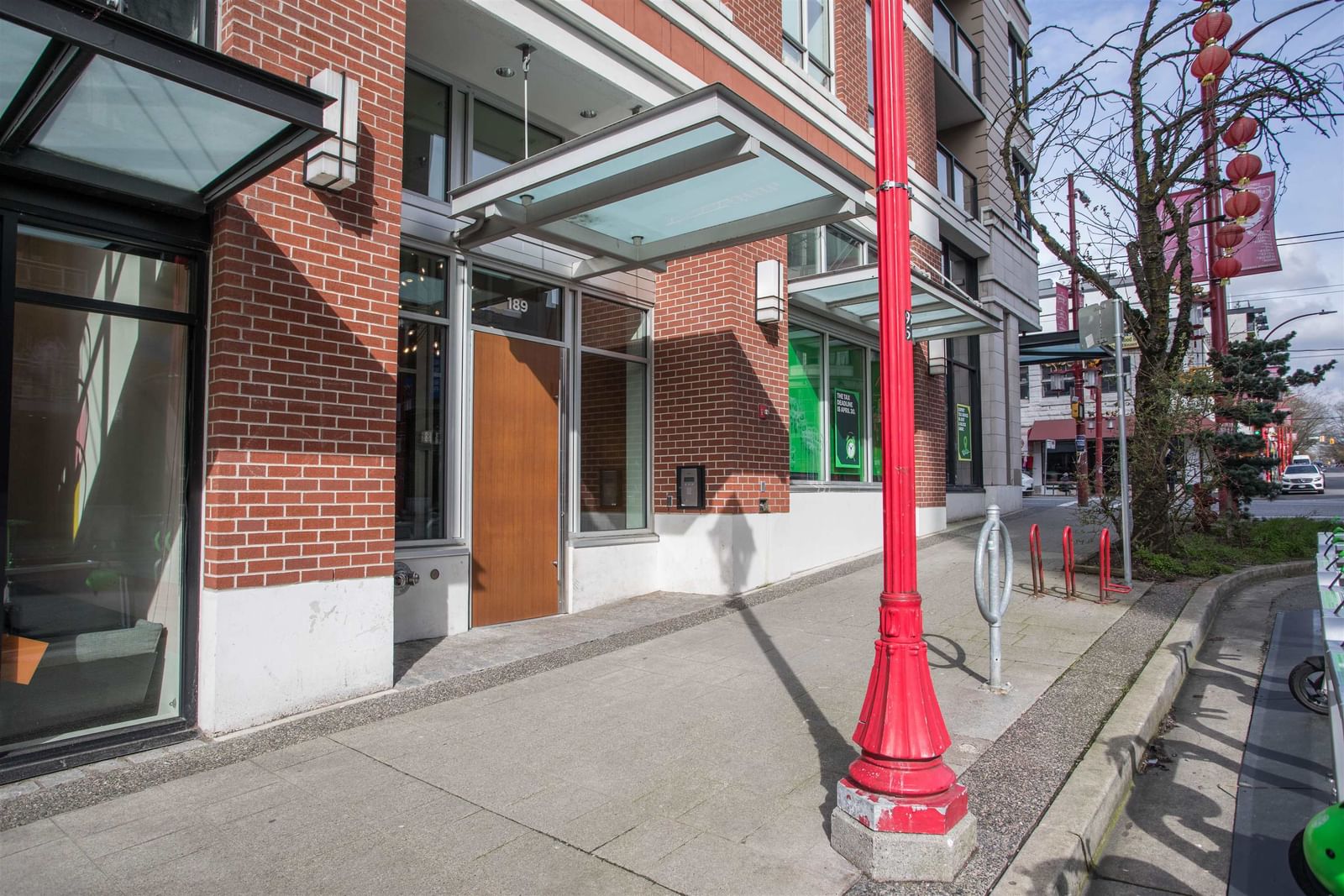 Listing Image 23