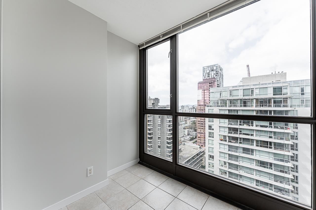 Listing Image 18