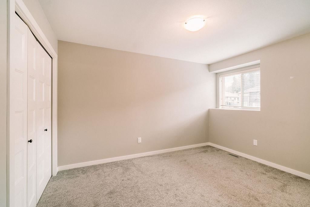 Listing Image 30