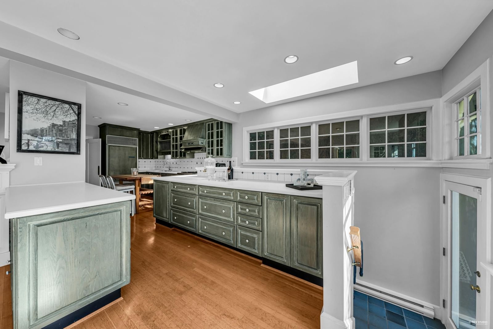 Listing Image 13