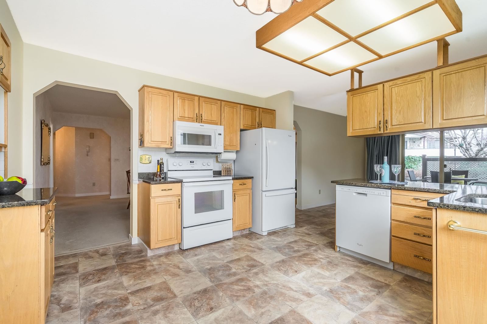 Listing Image 19