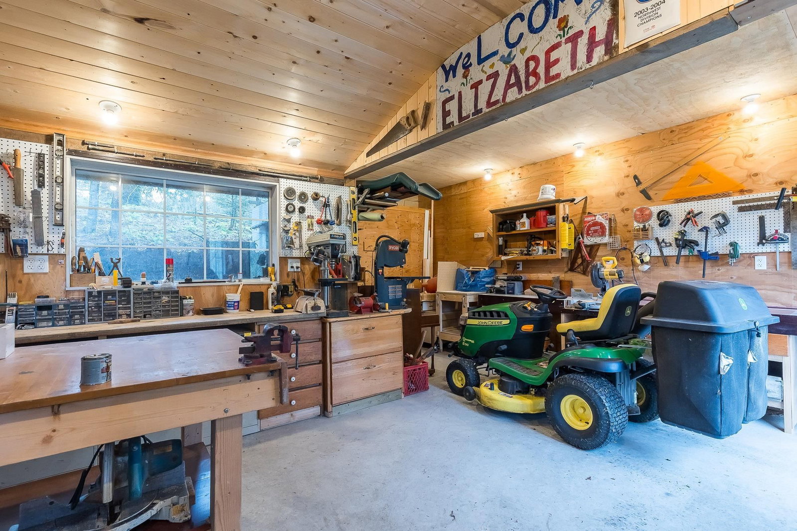 Listing Image 37