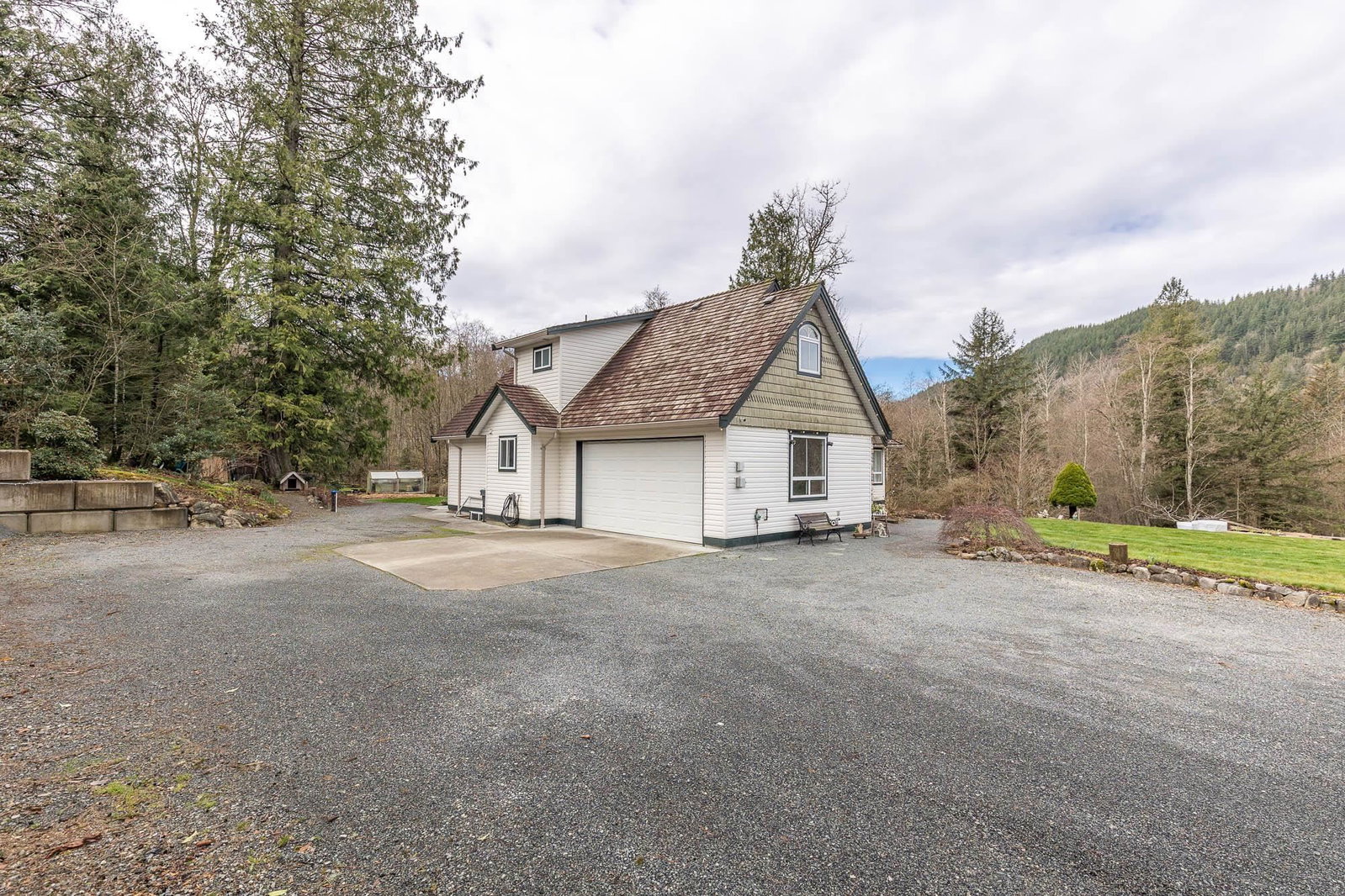 Listing Image 40