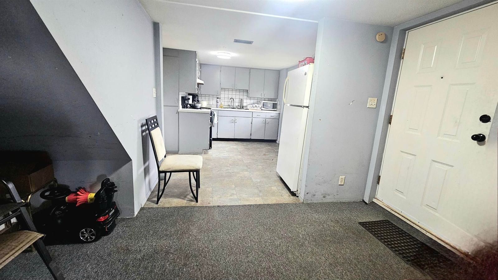 Listing Image 14