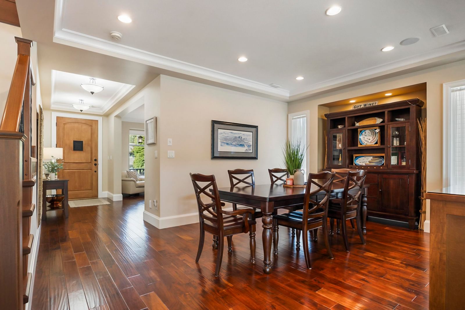 Listing Image 10