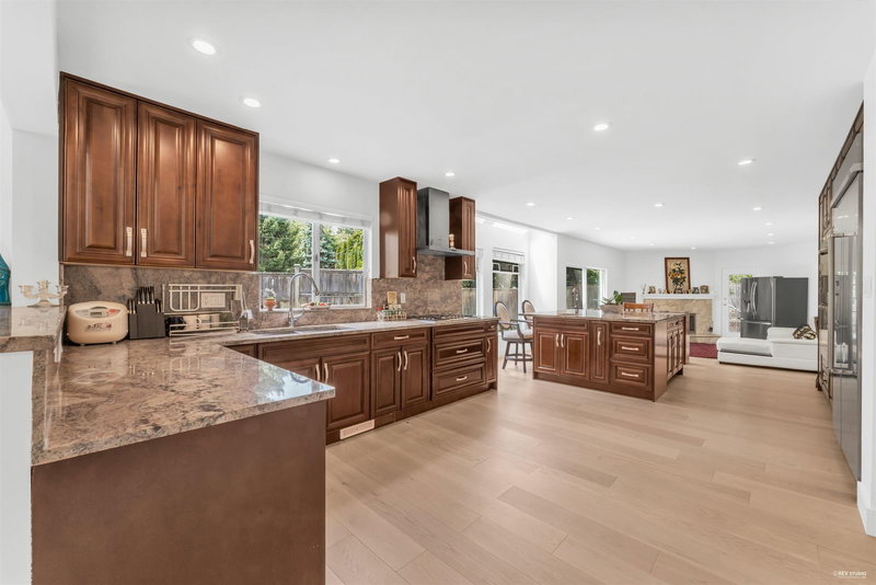 441 Inglewood Avenue, West Vancouver, V7T 1X2 | Image 3