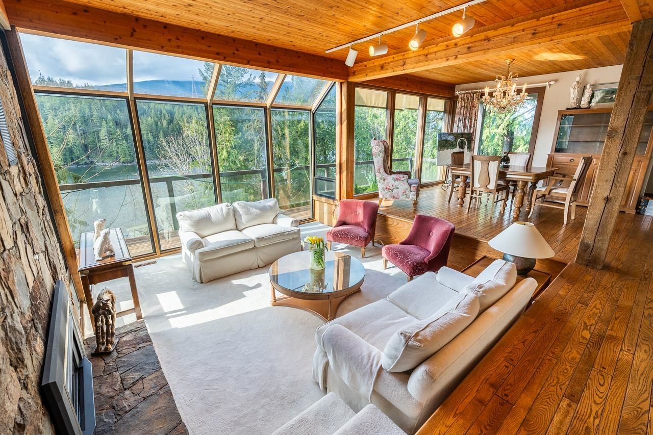 Listing Image 12