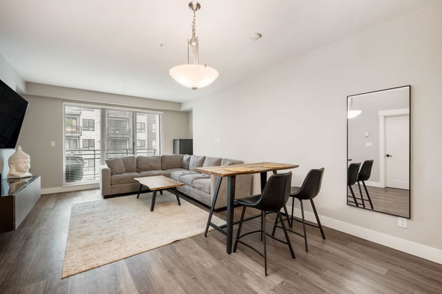 B308 - 20838 78b Avenue