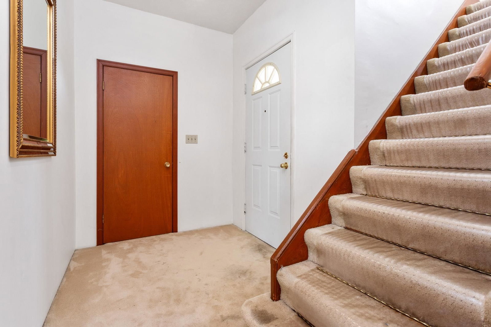 Listing Image 17