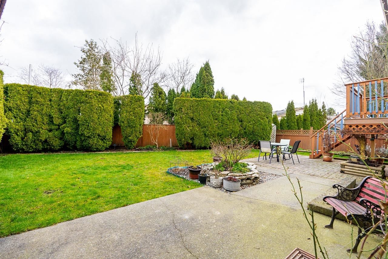 Listing Image 23