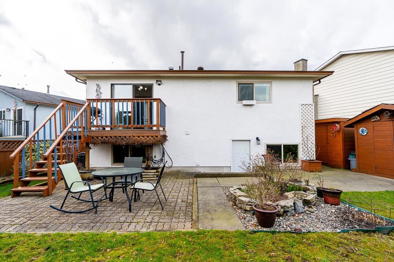 Listing Image 24