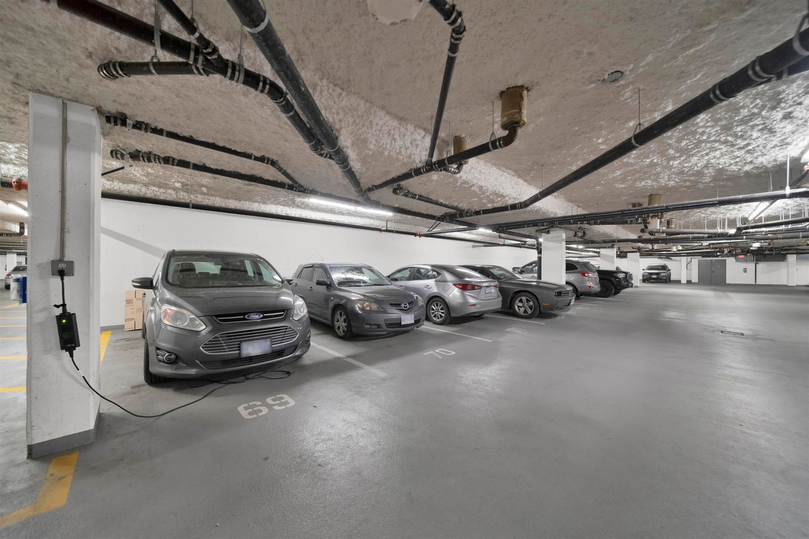 Listing Image 23