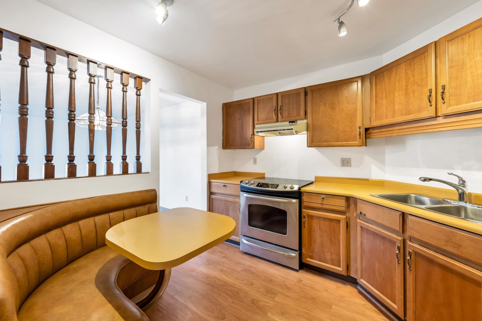 Listing Image 13