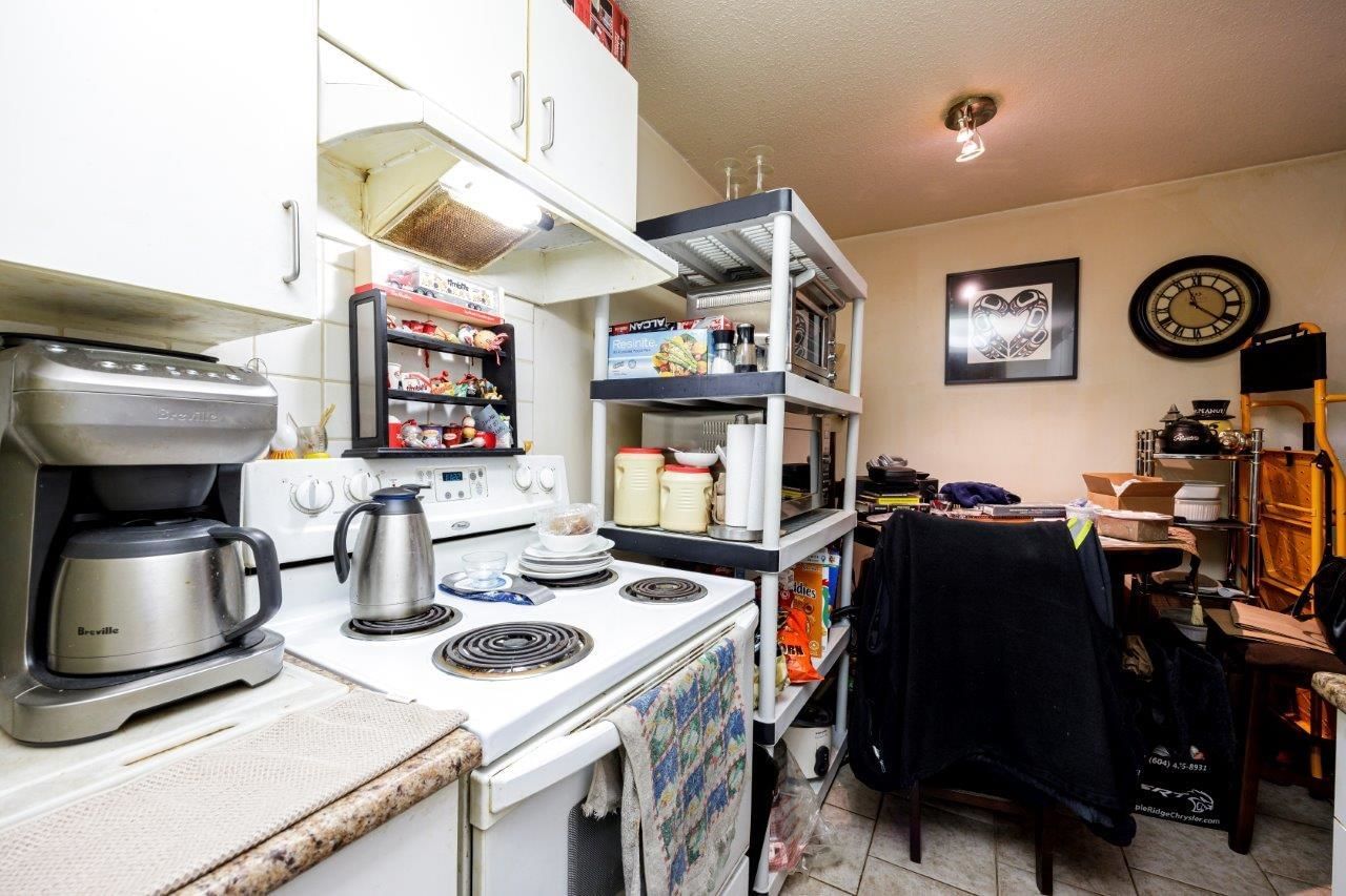 Listing Image 10